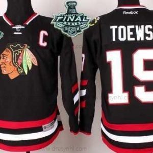 Chicago Blackhawks #19 Jonathan Toews 2015 Stanley Cup 2014 Stadium Series Černá dres – Juniorské