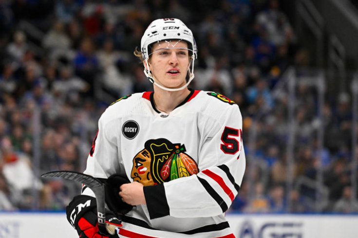 Blackhawks mohou degradovat Kevina Kolchinského do AHL, upravit obrannou strategii